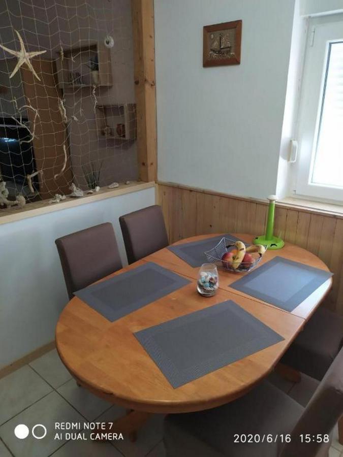 Apartman Ena Vodice Ngoại thất bức ảnh